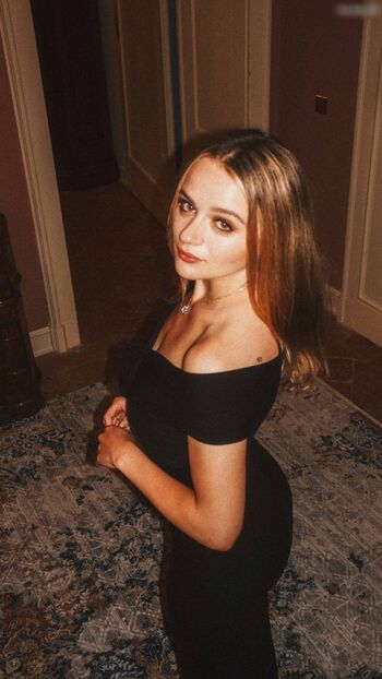 Joey King