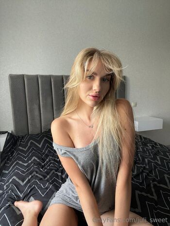 Juli Sweet