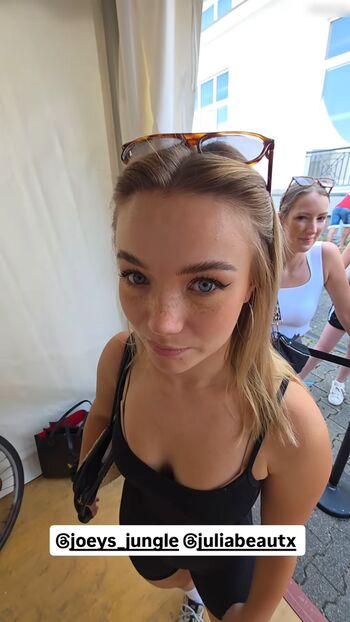 Julia Beautx
