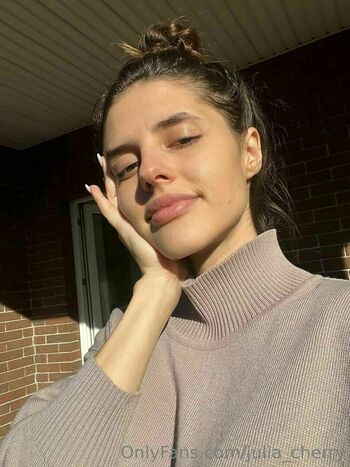 julia_cherry
