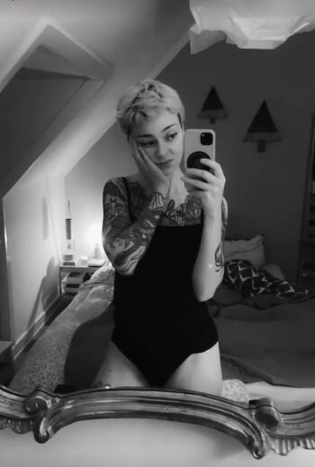 Julia Crds