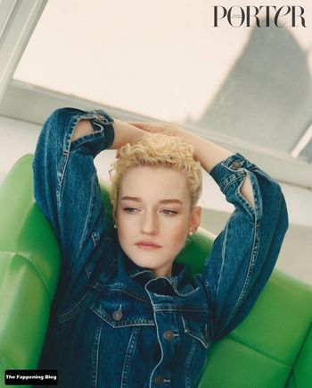 Julia Garner