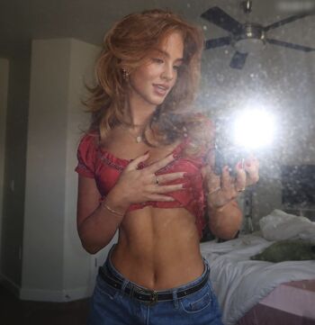Julia Hatch