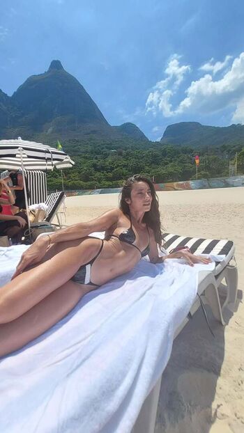 Julia Oristanio