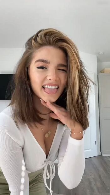 Julia Schulze