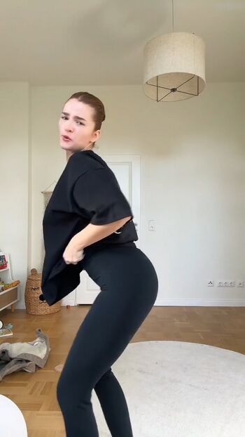 Julia Schulze