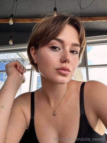 julia_sweets