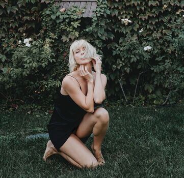 Julianne Hough