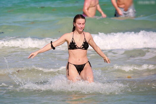 Julianne Hough