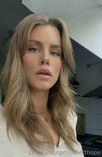 Julietthope, Juliettehope
