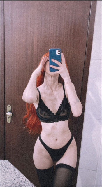Julli Macedo