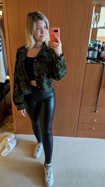 JustBecci / beccisplayground