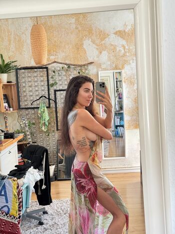 kaira_xaen