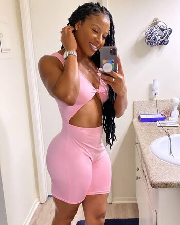 Kali Armstrong WWE