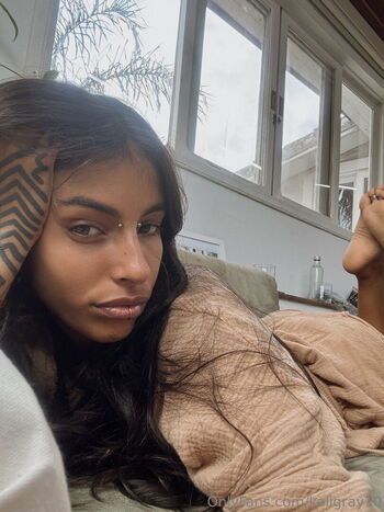 kaligray10