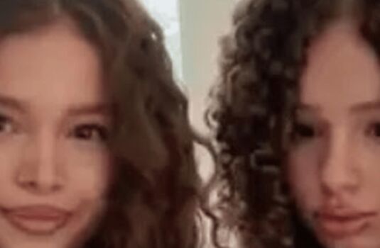kalogeras_sisters