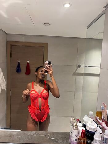 kamilahloves