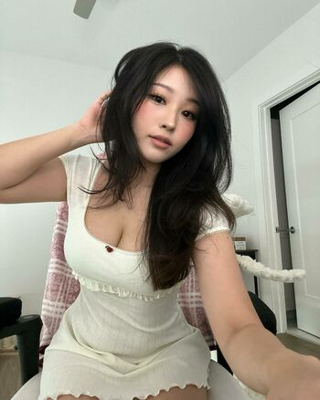 Kang Hee Yoon