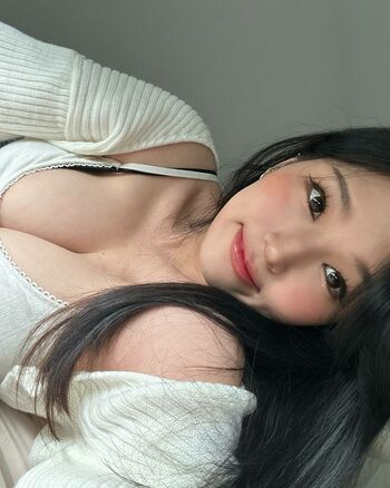 Kang Hee Yoon