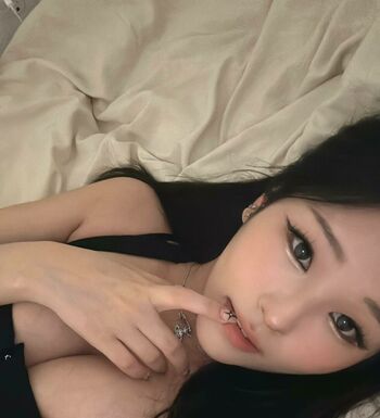 Kang Hee Yoon