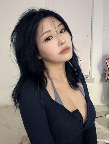 Kang Hee Yoon