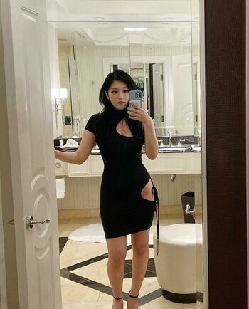 Kang Hee Yoon