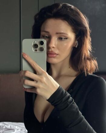 Kari Pitinova