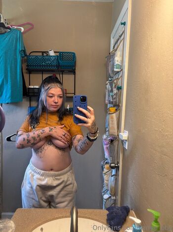 karlee_bby