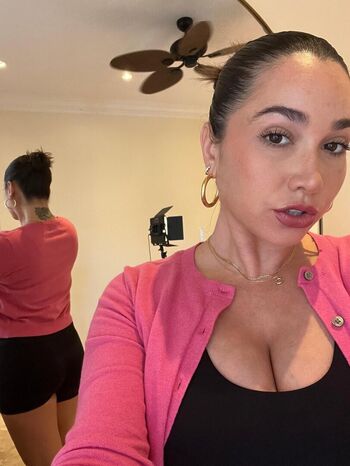 karleegrey