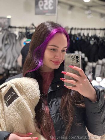 kat.but.no.hat