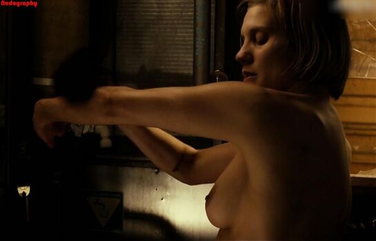 Katee Sackhoff