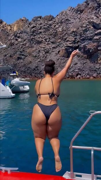 Katelyn Sade