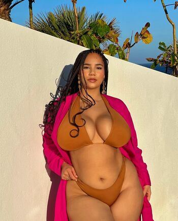 Katelyn Sade