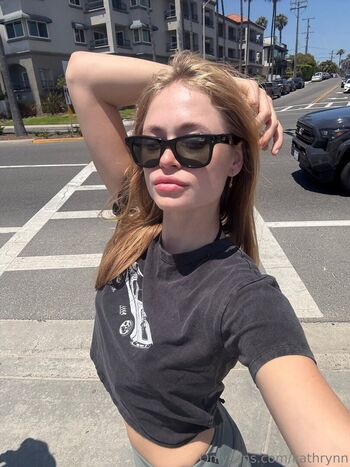 kathrynn