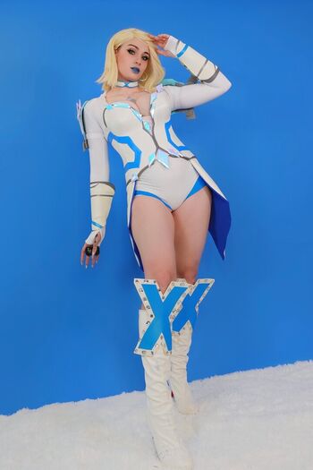 Kayla Erin