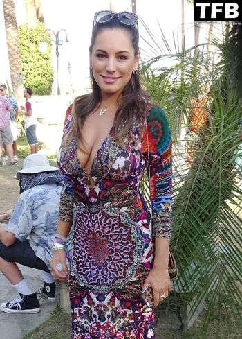 Kelly Brook