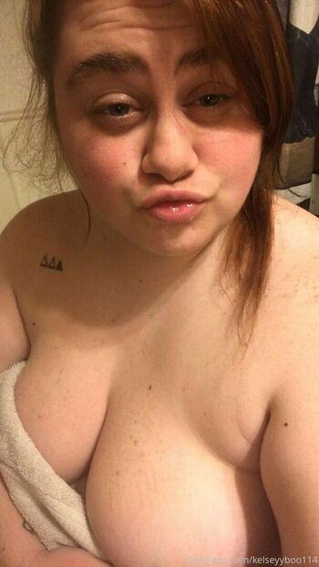 kelseyyboo114