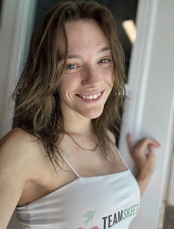 Kenna James