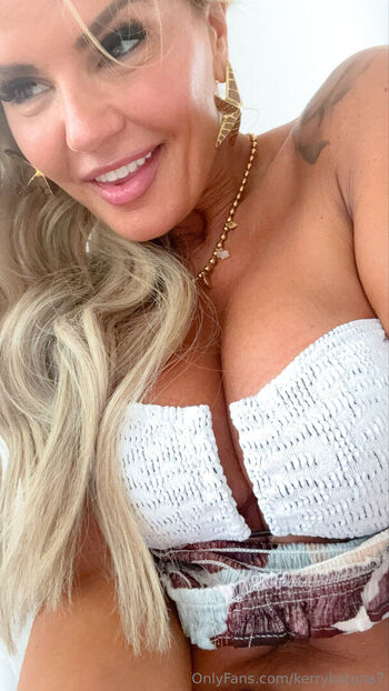 kerrykatona7