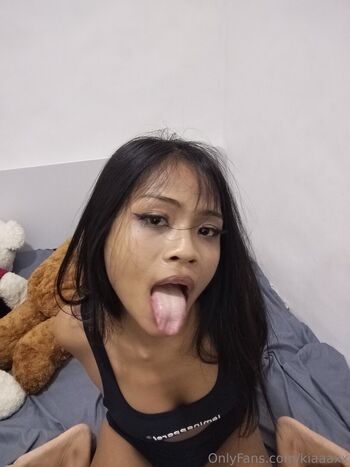 kiaaaxx