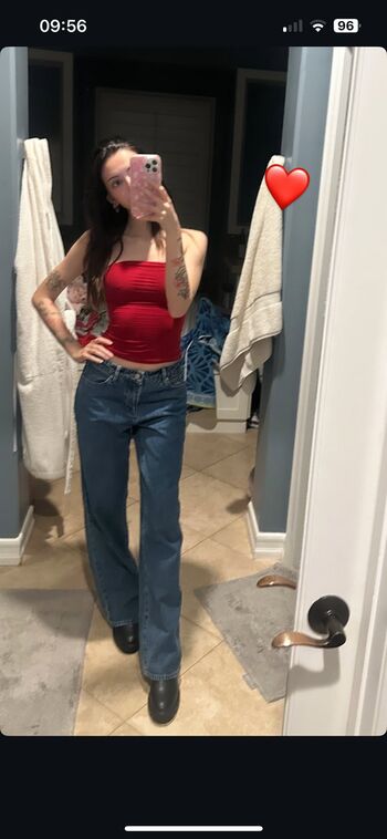 Kiana_akers