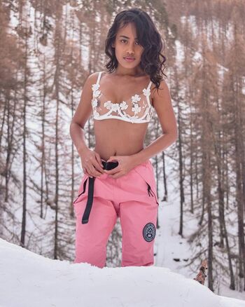 Kiana.pix