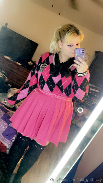 kiki_gothiccy