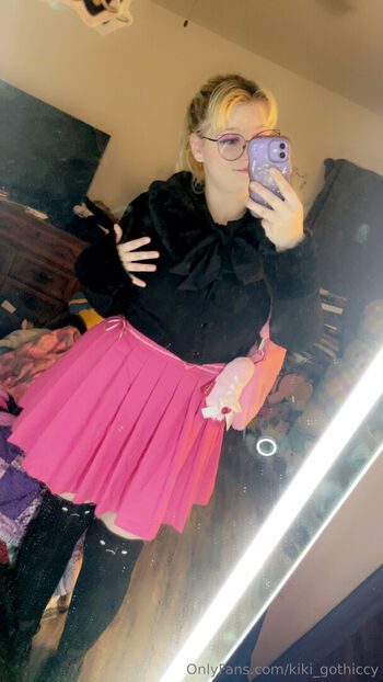 kiki_gothiccy