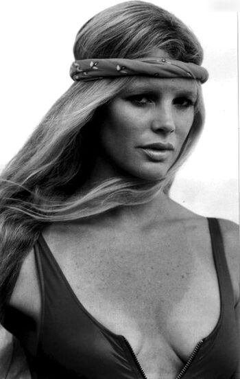 Kim Basinger