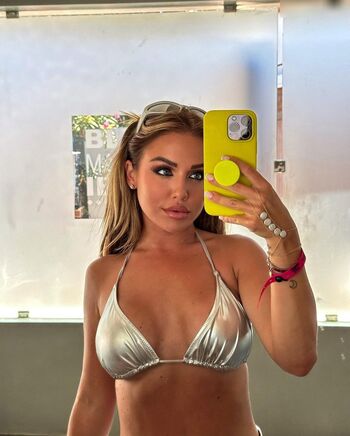 Kim Gloss