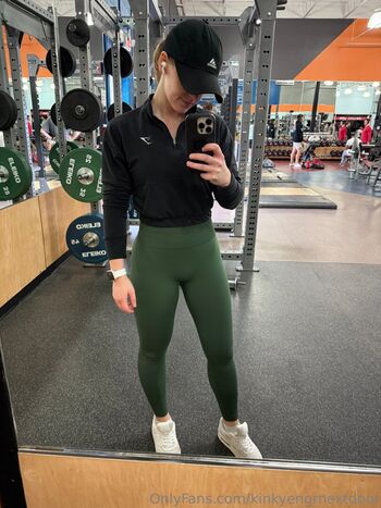 kinkyengrnextdoor