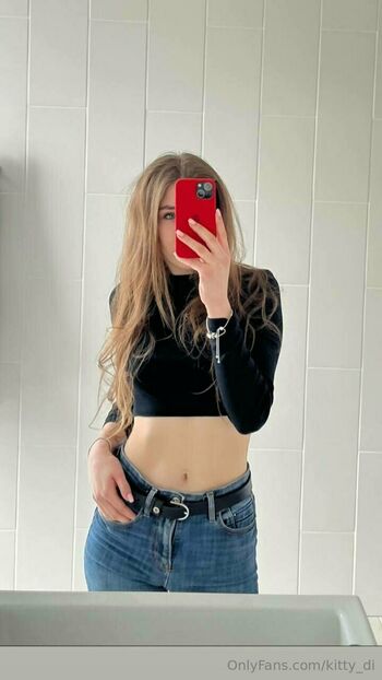kitty_di