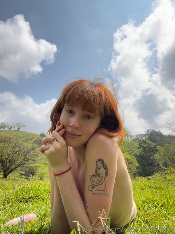 kittynippyhippie