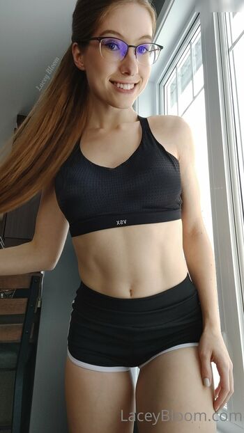 Lacey Bloom